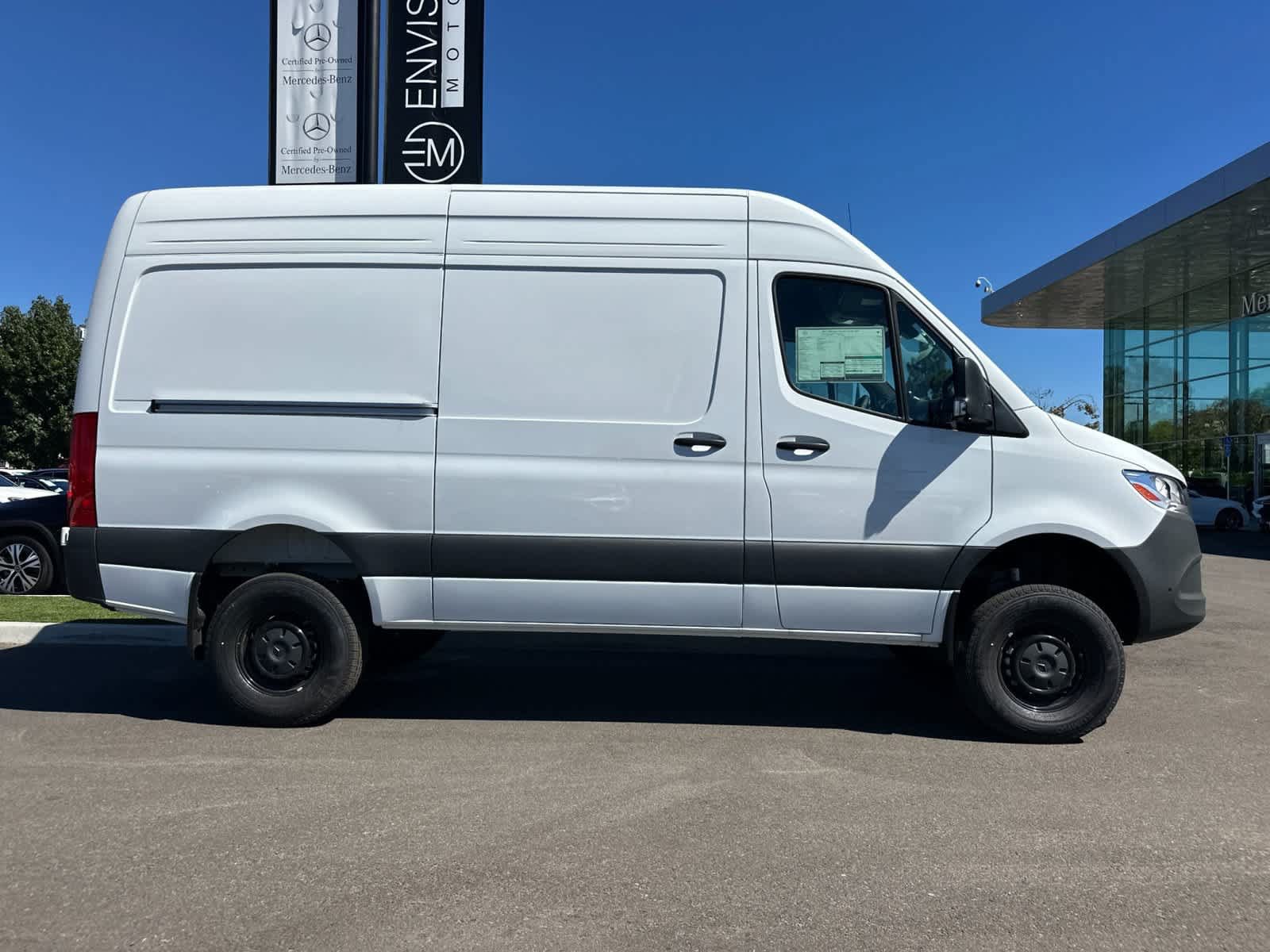 New 2026 Mercedes-Benz Sprinter 2500 image 2
