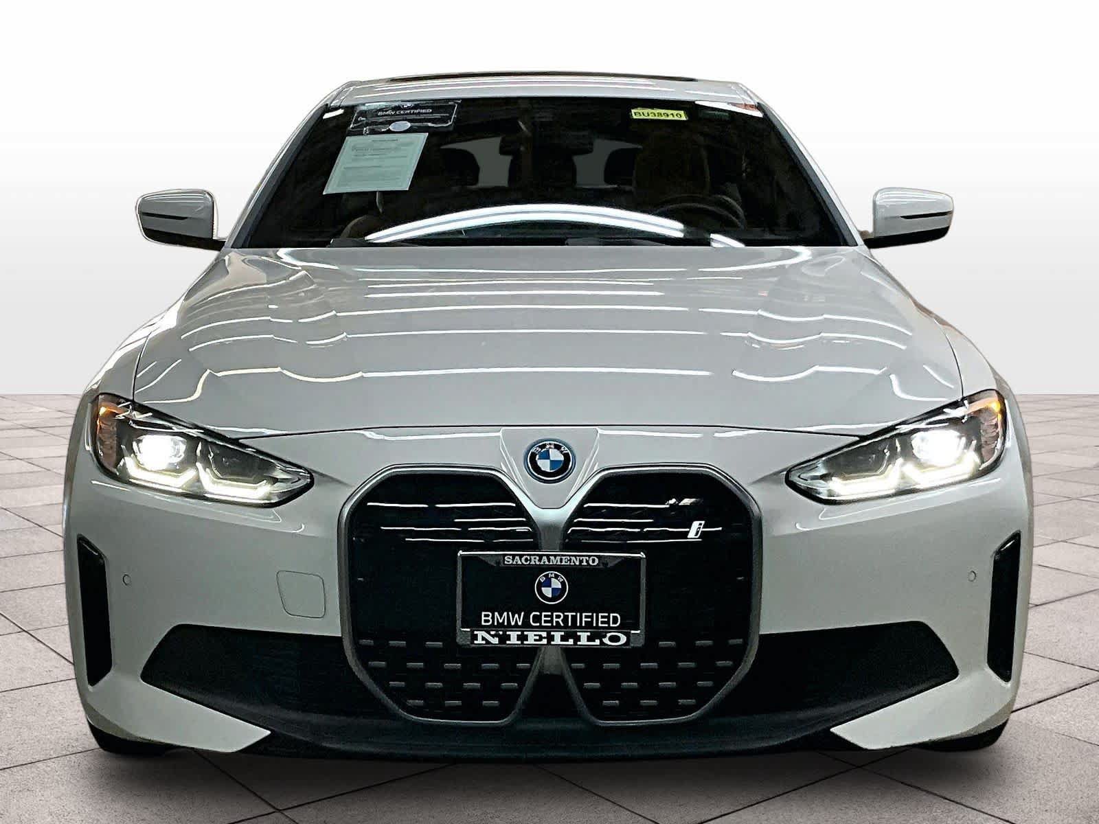 Used 2024 BMW i4 eDrive35 w/ Premium Package RWD image 3