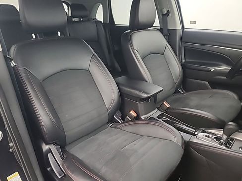 Used 2024 Mitsubishi Outlander Sport SE AWD/4WD image 15