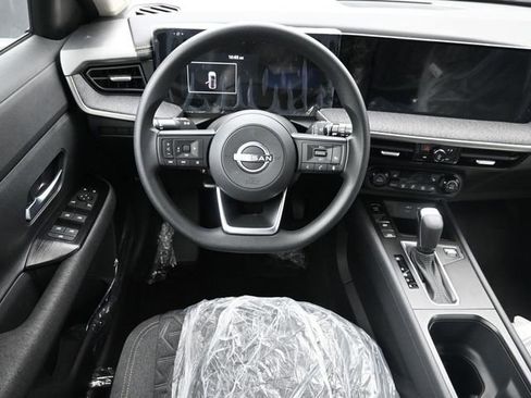 New 2026 Nissan Kicks SV w/ SV Premium Package image 12