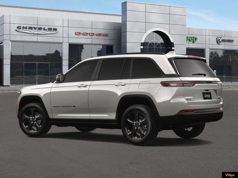 New 2025 Jeep Grand Cherokee Limited image 4