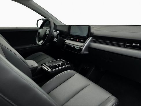 New 2026 Hyundai Ioniq 5 SEL image 15