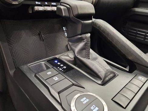 Used 2024 Toyota Tacoma SR5 image 17