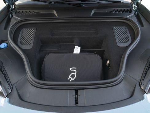 Used 2025 Porsche Macan 4S Electric image 46