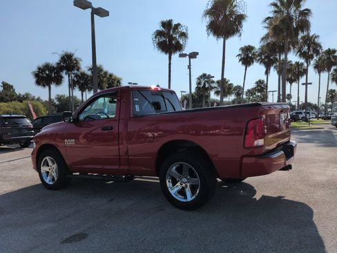 Certified 2022 RAM 1500 Express w/ Express Value Package AWD/4WD image 6