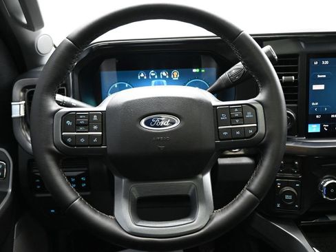 Used 2025 Ford F250 Lariat w/ Lariat Ultimate Package AWD/4WD image 16