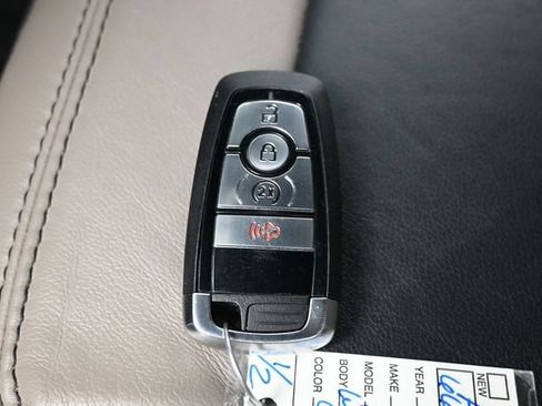 Certified 2023 Ford Bronco Wildtrak AWD/4WD image 27