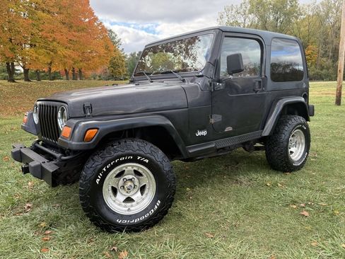 Used 2002 Jeep Wrangler X image 7