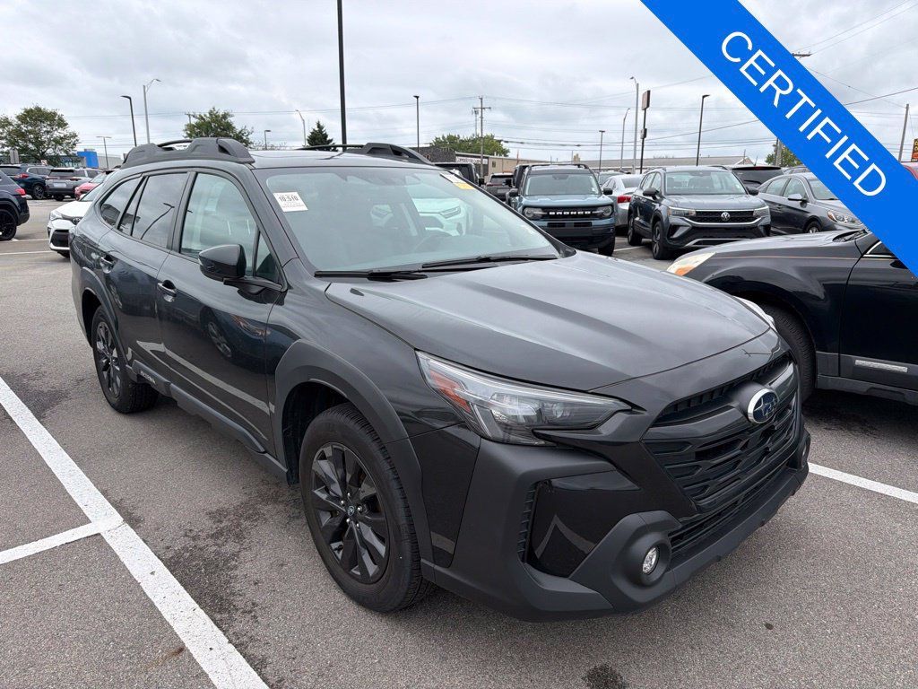 Used 2025 Subaru Outback Onyx Edition AWD/4WD image 1