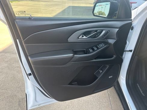 Used 2019 Chevrolet Traverse Premier w/ Redline Edition FWD image 8