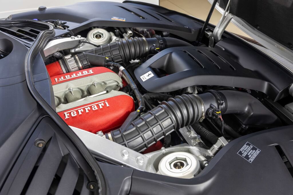 Used 2025 Ferrari Purosangue AWD/4WD image 74