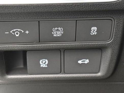 Used 2025 Hyundai Sonata SEL FWD image 17
