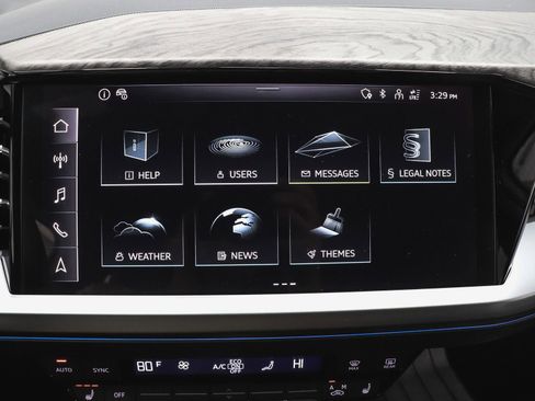 Used 2025 Audi Q4 e-tron Premium Plus w/ Premium Plus AWD/4WD image 37