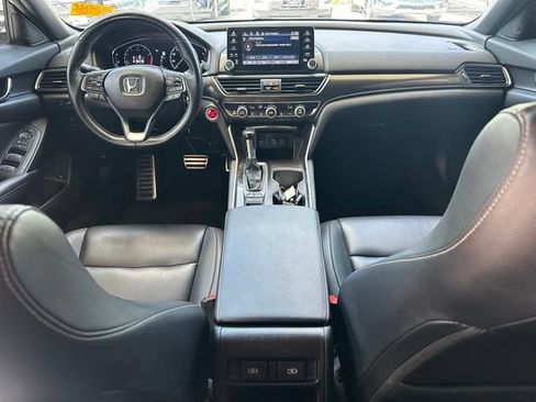 Used 2022 Honda Accord Sport image 10