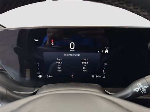 Used 2024 Buick Envista Sport Touring w/ Convenience II Package image 11