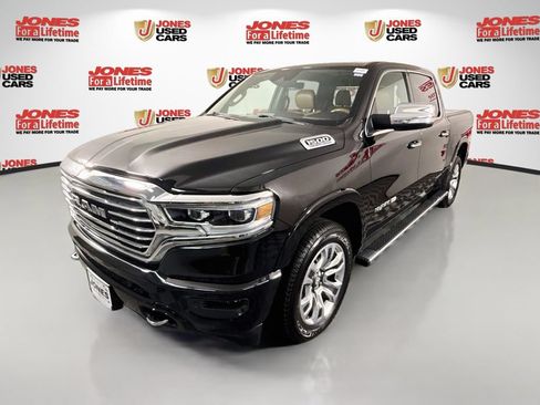 Used 2022 RAM 1500 Limited w/ Body Color Bumper Group AWD/4WD image 13