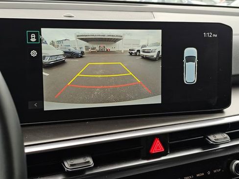 Certified 2025 Kia Sorento EX image 31