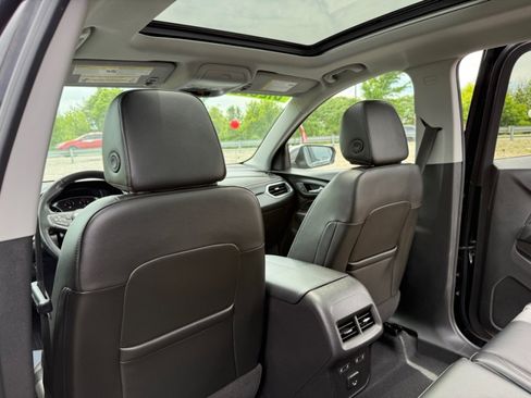 Used 2019 Chevrolet Equinox Premier FWD image 30