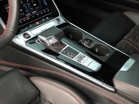 Certified 2023 Audi RS 6 AWD/4WD image 17