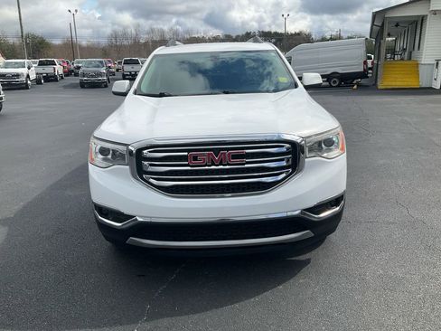 Used 2018 GMC Acadia SLT image 2