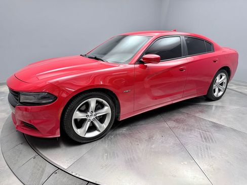Used 2016 Dodge Charger R/T w/ Navigation & Travel Group image 1