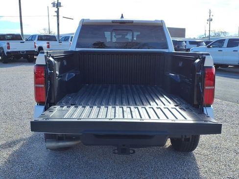 Used 2024 Toyota Tacoma TRD Sport image 7