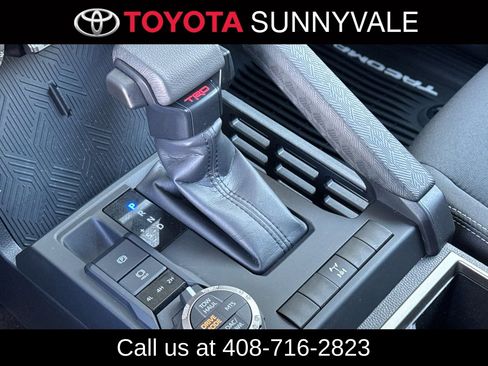 Used 2025 Toyota Tacoma TRD Off-Road AWD/4WD image 25