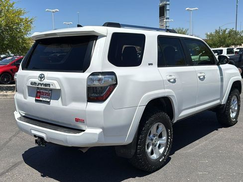 Used 2020 Toyota 4Runner SR5 image 7