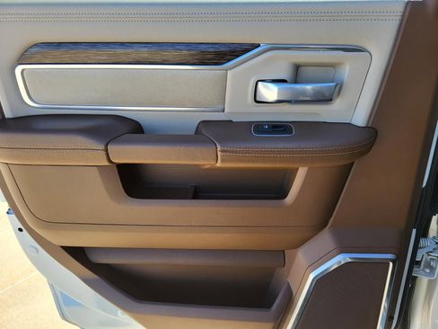 Used 2021 RAM 3500 Laramie image 18