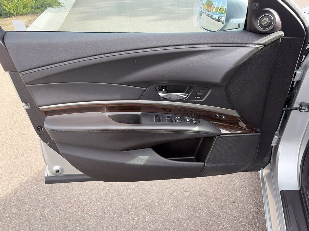 Used 2014 Acura RLX w/ Technology Package FWD image 24