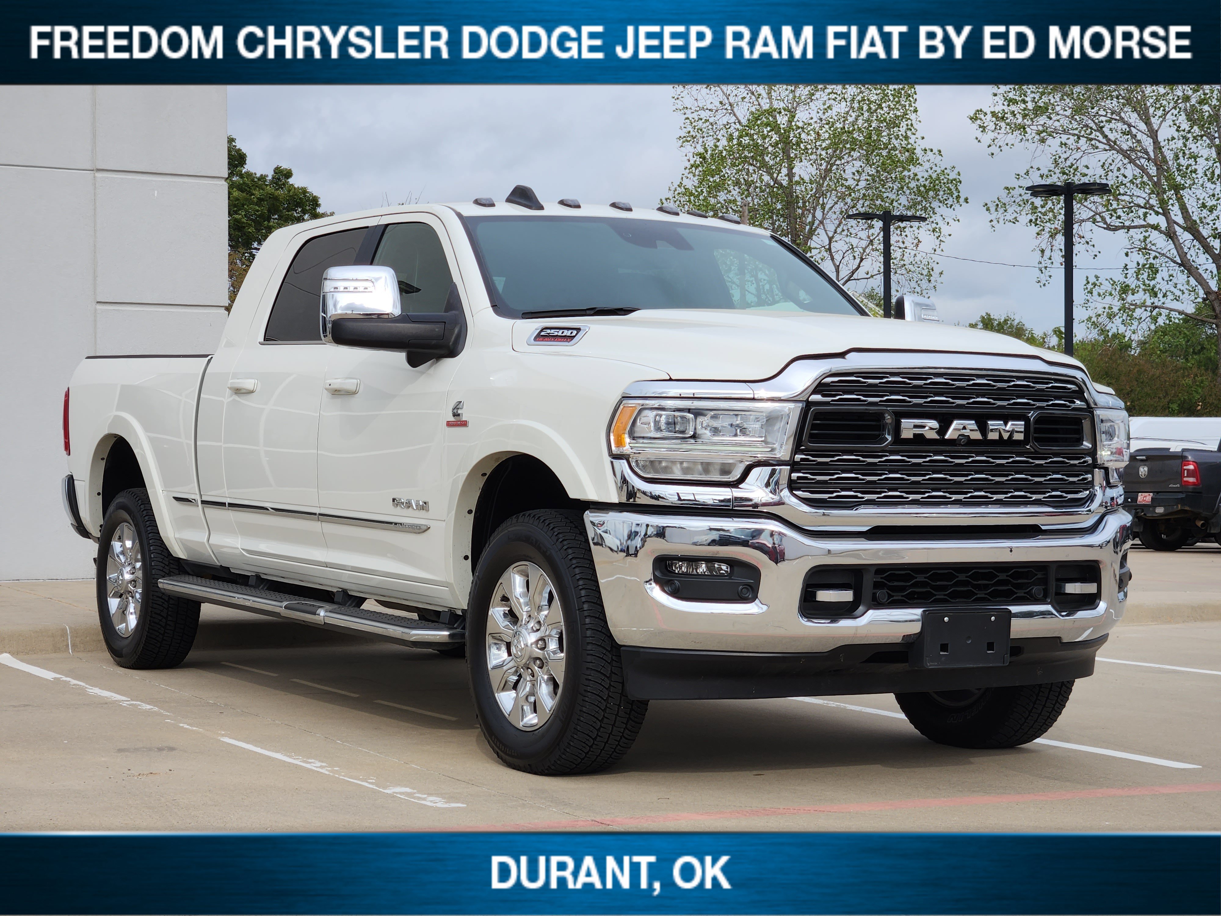 Used 2024 RAM 2500 Limited AWD/4WD image 2