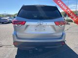 Used 2018 Toyota Highlander XLE image 3