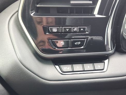 Certified 2025 Lexus TX 500h AWD w/ Technology Package image 27