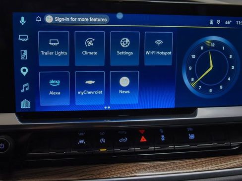 Used 2025 Chevrolet Silverado 1500 LT image 7