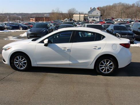 Used 2016 MAZDA MAZDA3 i Touring image 5