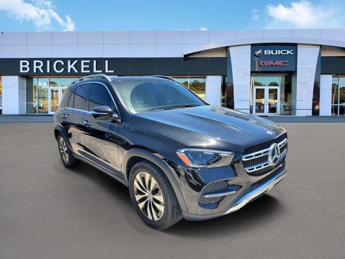 Used 2025 Mercedes-Benz GLE 450 4MATIC image 2