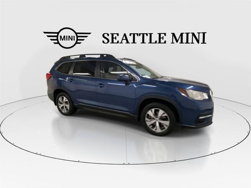 Used 2019 Subaru Ascent Premium AWD/4WD image 2