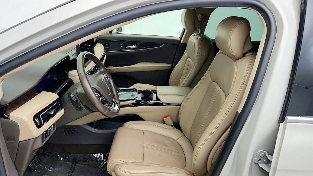 Used 2021 Lincoln Nautilus Reserve w/ Equipment Group 201A AWD/4WD image 20