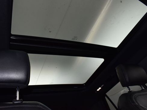 Used 2018 Ford Expedition Limited image 26