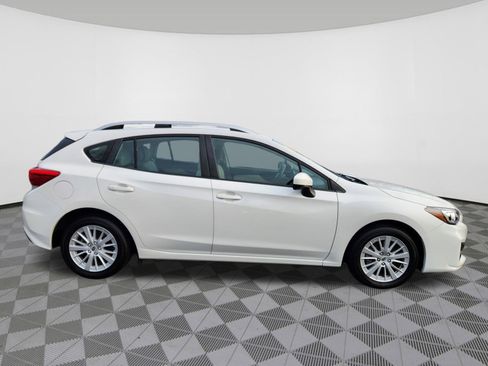 Used 2018 Subaru Impreza 2.0i Premium w/ Eyesight & BSD & Rcta image 6