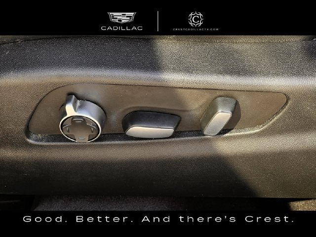 Used 2023 Cadillac XT4 Sport w/ LPO, Onyx Lite Package FWD image 24
