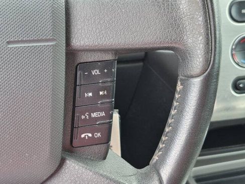 Used 2010 Ford Edge Limited FWD image 17