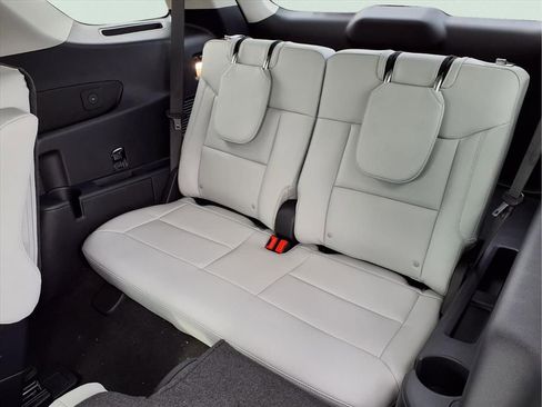 New 2026 Ford Explorer Platinum w/ LUX Leather Package image 22