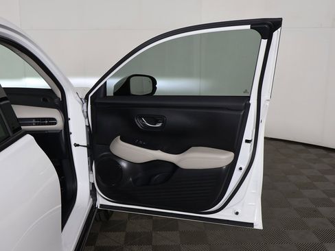 Used 2025 Honda HR-V EX-L image 20