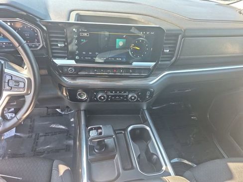 Used 2023 Chevrolet Silverado 1500 RST w/ Z71 Off-Road Package image 15