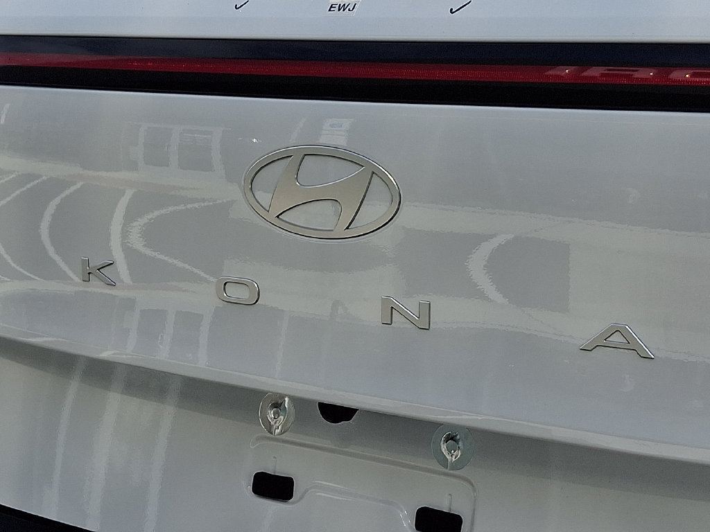 New 2027 Hyundai Kona SE AWD/4WD image 22