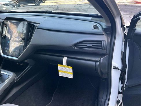 Certified 2025 Subaru Crosstrek 2.0i Premium image 11