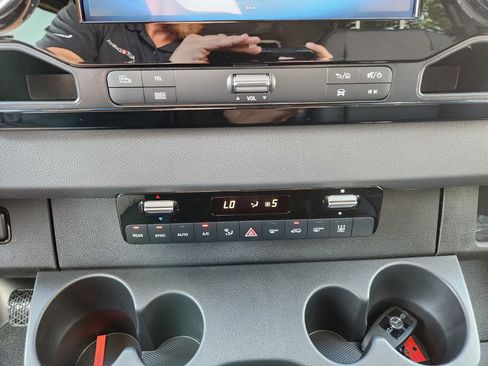 New 2025 Mercedes-Benz Sprinter 2500 image 15