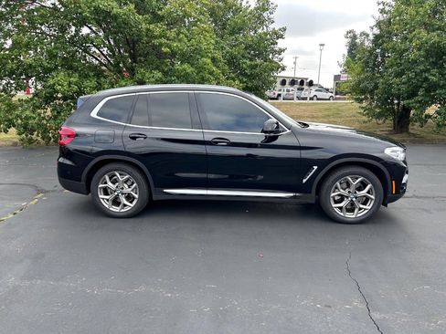 Used 2021 BMW X3 xDrive30i w/ Premium Package image 2