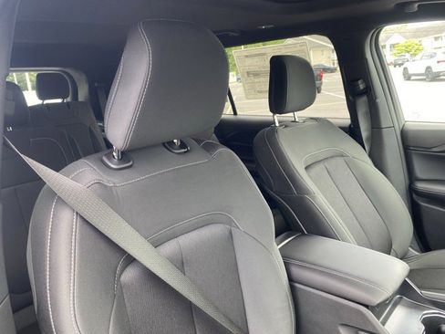 New 2025 Jeep Grand Cherokee L Laredo w/ Luxury Tech Group I image 29